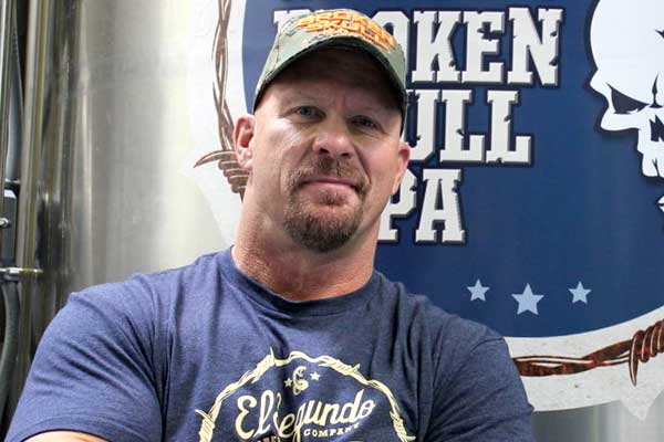 Stone Cold Backstage At RAW (Photo), Identity Of Nia Jax Victim, WWE Obama Video