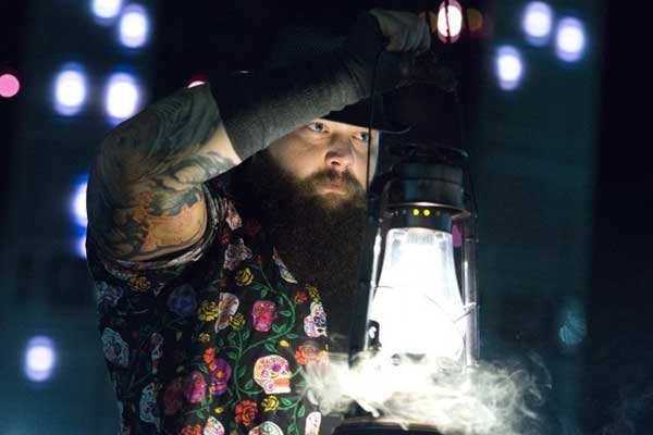 Bray Wyatt Dealing With Significant Back Injury, Warrior Award Recipient & More