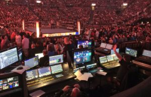 SummerSlam Attendance, The Rock Sends Vibes To WWE Stars, Backstage Usos Video