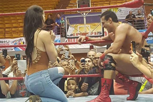 Paige Proposes To Alberto El Patron At WWC Aniversario 43