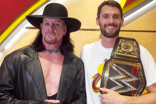 Details On LeBron James Snubbing The Undertaker At Cavs Game