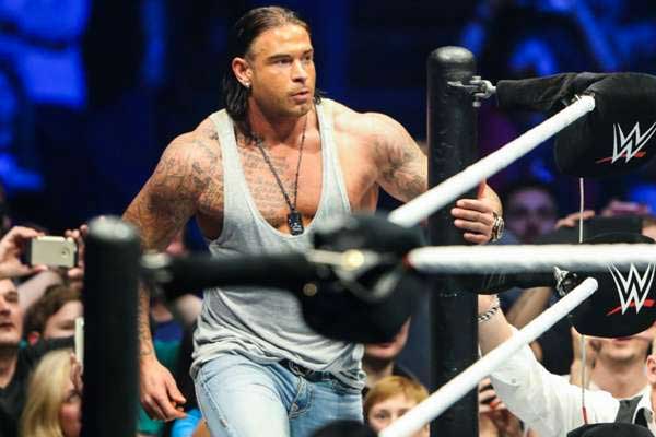 Tim Wiese Debuts For WWE (Videos)