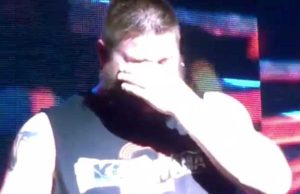 Kevin Owens Gets Emotional At WWE Live Event (Video)