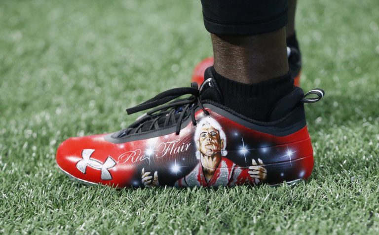 Atlanta Falcons Pay Tribute To Ric Flair With Custom Cleats