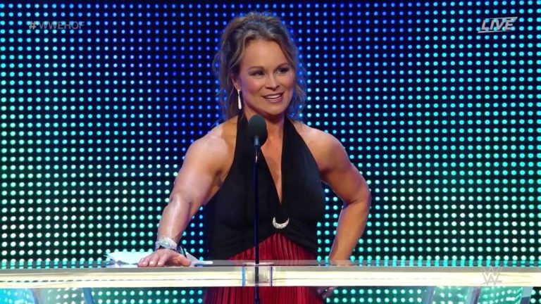 Molly Holly Inducts Ivory Into The WWE Hall Of Fame (Photos, Video)