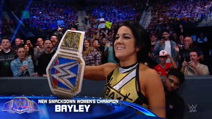 Bayley Wins WWE SmackDown Women’s Title, Shows Off New Look