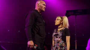 WWE RAW Results (12/21): Alexa Bliss Confronts Randy Orton, Holiday Street Fight