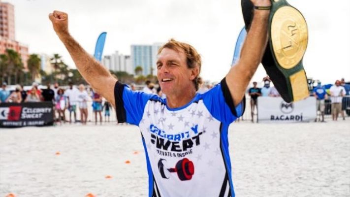 Football Great Doug Flutie Wins & Loses WWE 24/7 Title