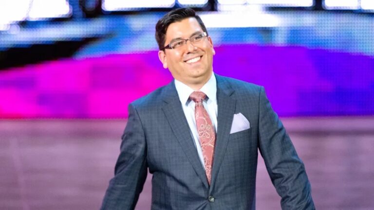 Former WWE Broadcaster On How New Commentators Are Trained