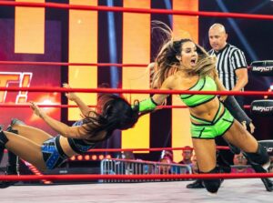 Chelsea Green Back In A Cast After Slammiversary