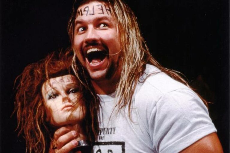 Al Snow Says he Was Kicked Out of Restaurants for Dining with Head