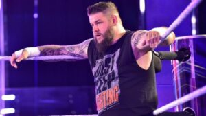 Kevin Owens Struggling to Move After WWE Live Event Injury (Report)