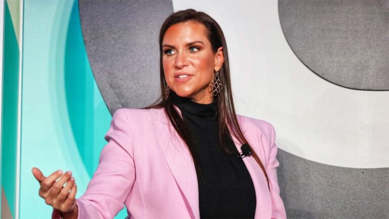 Ex-WWE Champion Praises “Really Good Person” Stephanie McMahon After Resignation