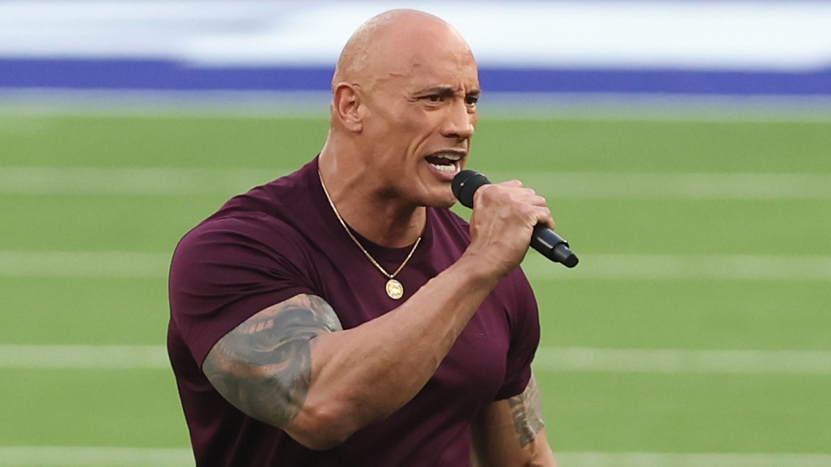 Watch: The Rock Opens Superbowl With WWE Style Promo