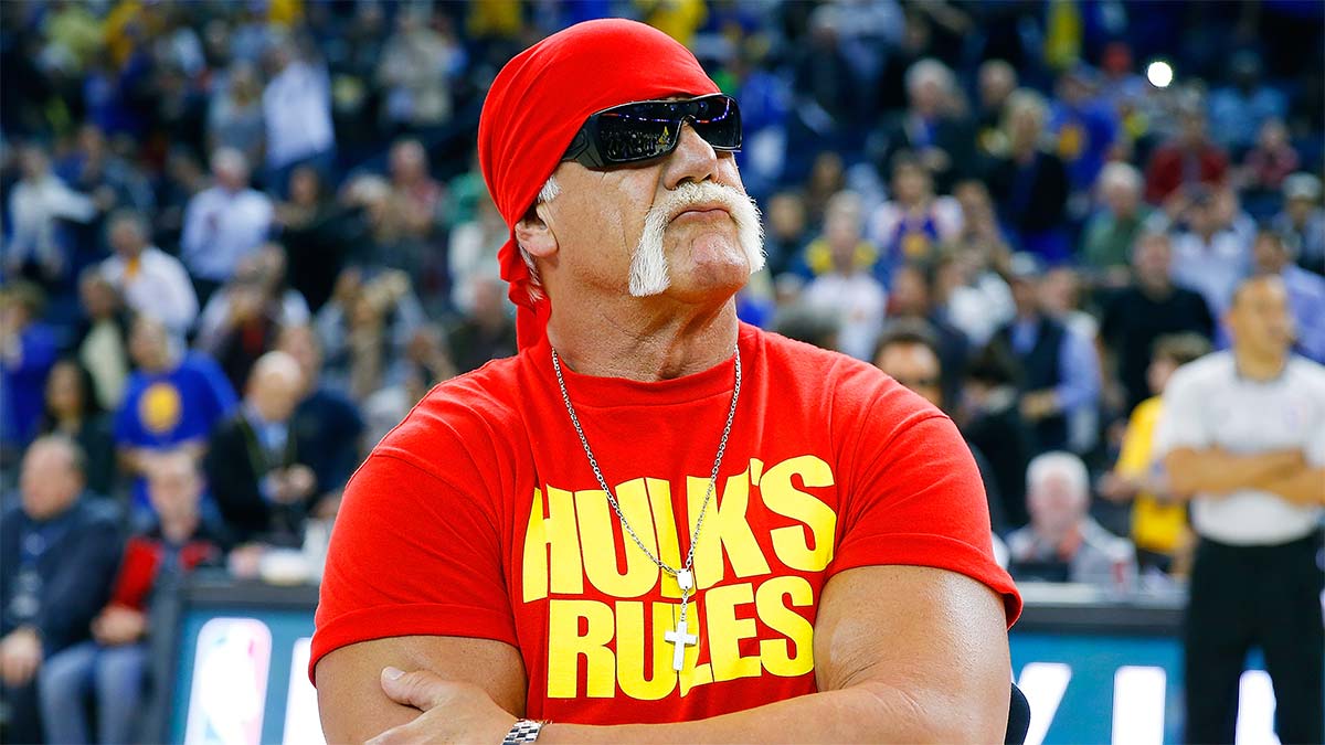 Hulk Hogan Calls for Next WWE Hall of Fame Inductees After Rey Mysterio’s Induction