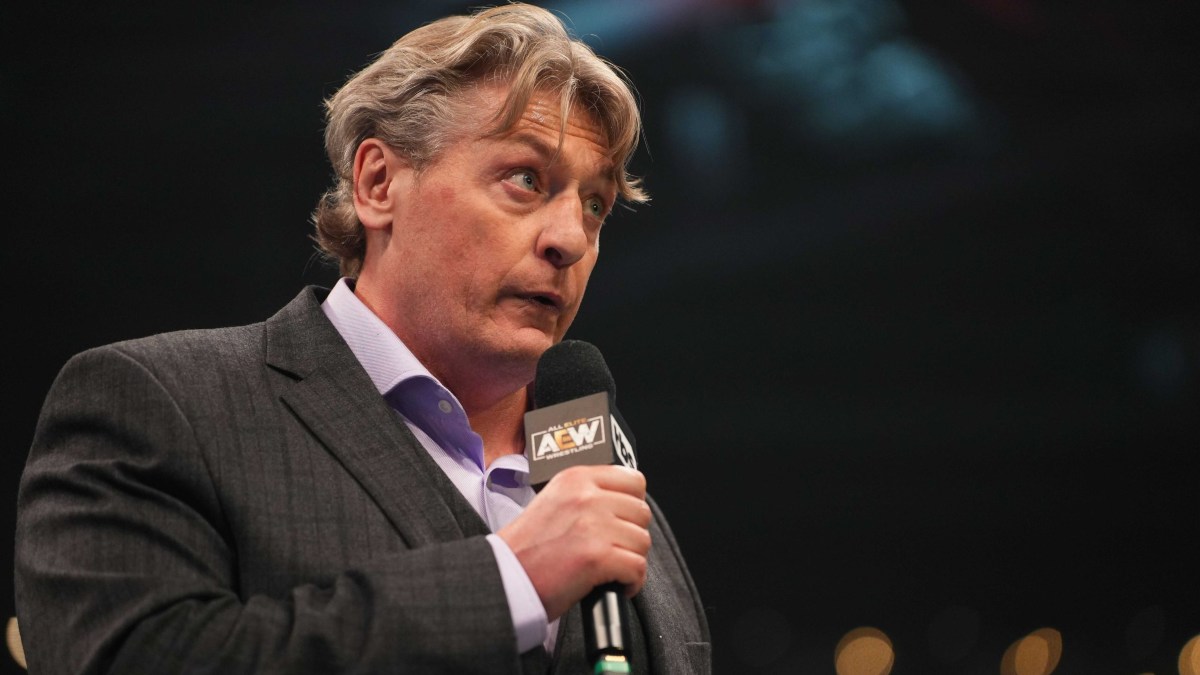 William Regal Praises WWE Star: “He’s the Perfect Heavyweight Lion”