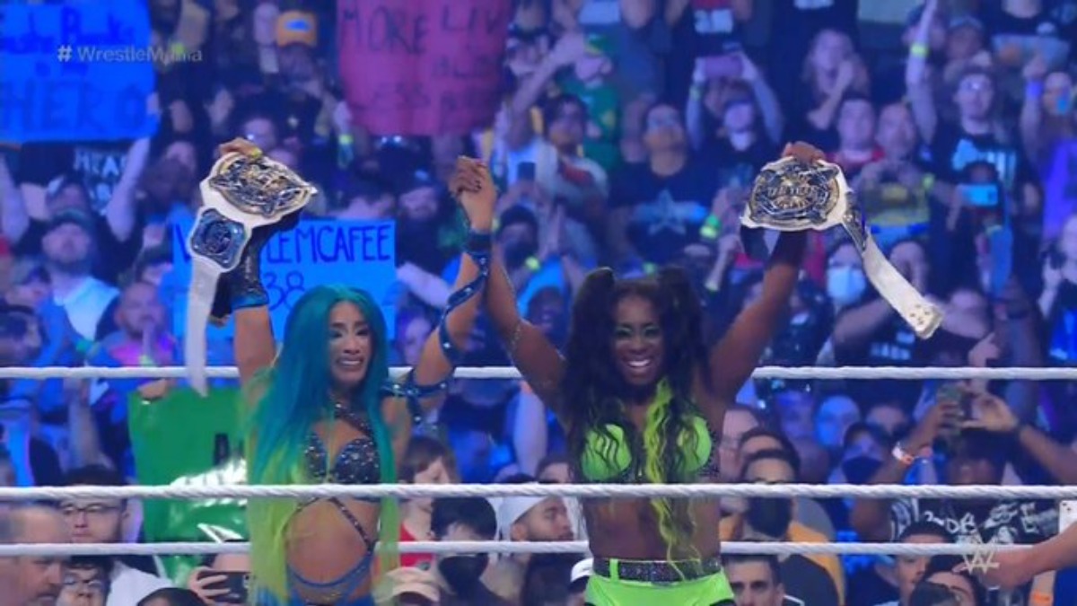 Sasha Banks & Naomi Win Women’s Tag Team Titles At WWE WrestleMania 38