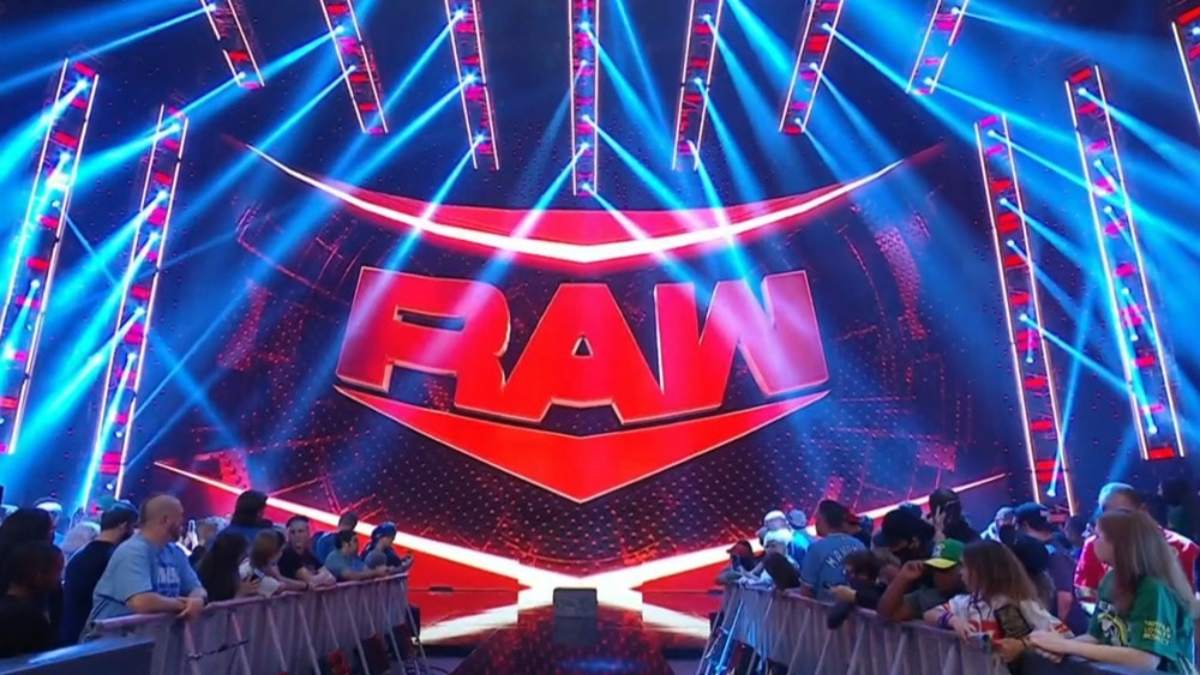 WWE Raw Superstar Teases Return From Injury