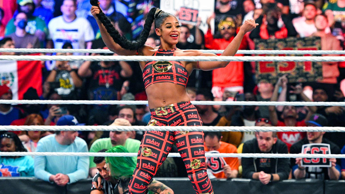 Bianca Belair Reveals Her Survivor Series 2021 Gear Has Been Stolen