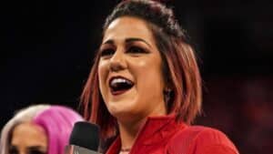 “She’s Still Low-Key Honorable” – WWE SmackDown Star Praises Bayley For Being A Locker Room Leader