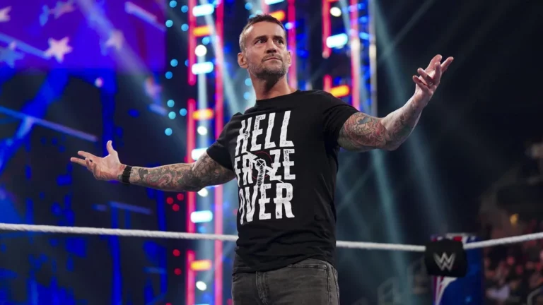 CM Punk Recovering After Undergoing Surgery, Was Backstage at SmackDown