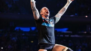 CM Punk Had Issue With His Gear Before 12/26 WWE MSG In-Ring Return