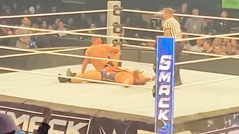 WWE Raw Champions Compete After SmackDown in Minneapolis