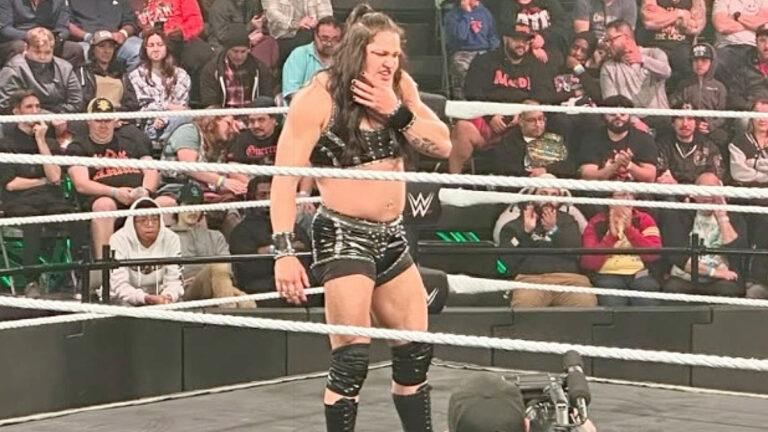 Meet Bayley Humphrey: WWE LFG Prospect Goes Viral Among Fans