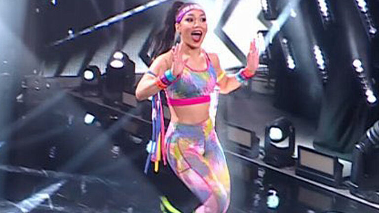 Roxanne Perez Plays Mind Games, Uses Bayley’s ‘Hugger’ Persona