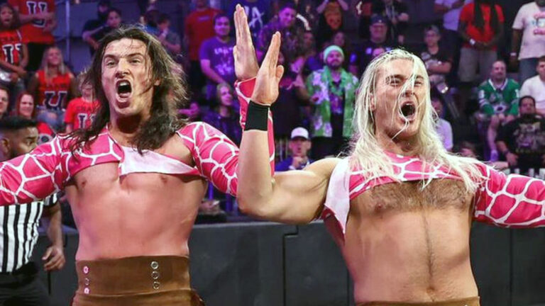 Elton Prince Suffers Injury Scare on WWE SmackDown