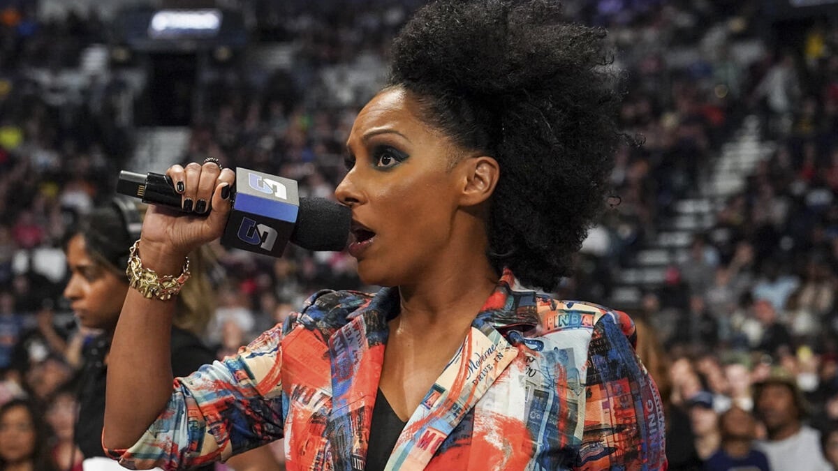 Ring Announcer Alicia Taylor Explains Raw After WrestleMania Absence