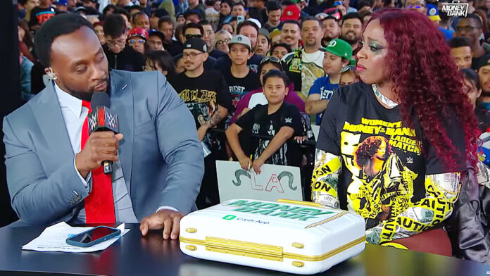 Big E, Naomi