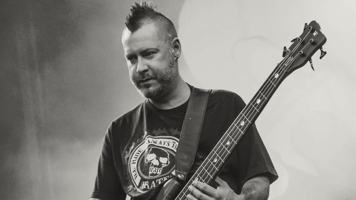 Sam Rivers Limp Bizkit Bassist