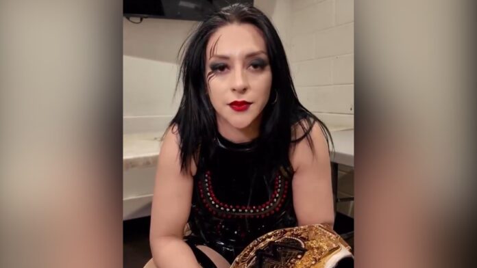 Stephanie Vaquer Video