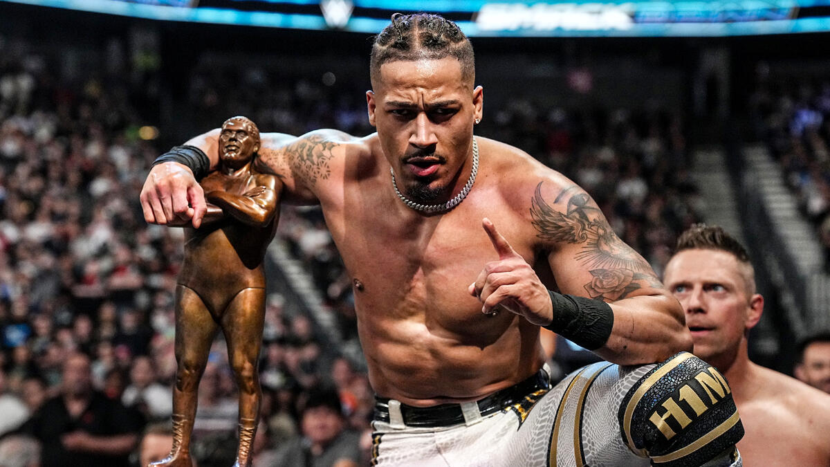 Ex-WWE star Upset With Carmelo Hayes Losing WrestleMania Spot
