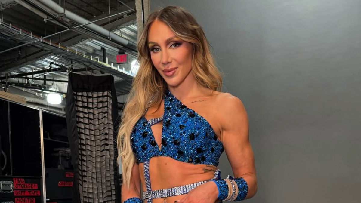 Charlotte Flair Reacts To Wardrobe Malfunction On WWE SmackDown