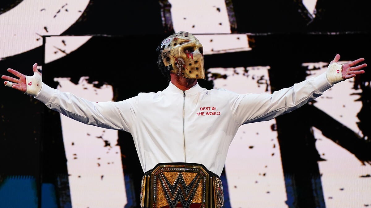 CM Punk’s SmackDown Mask Was A Tribute To Larry