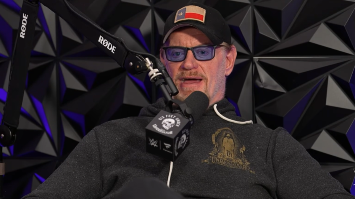 WWE Legend Hits Back At The Undertaker Over 90’s Infamous Incident