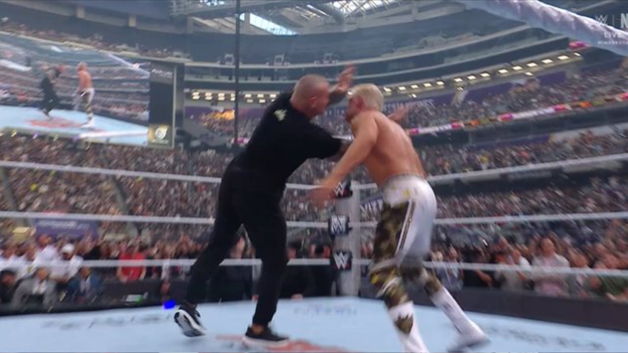 Randy Orton Returns, Costs Cody Rhodes The WWE Title