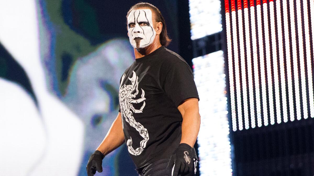 Sting in his Crow face paint
