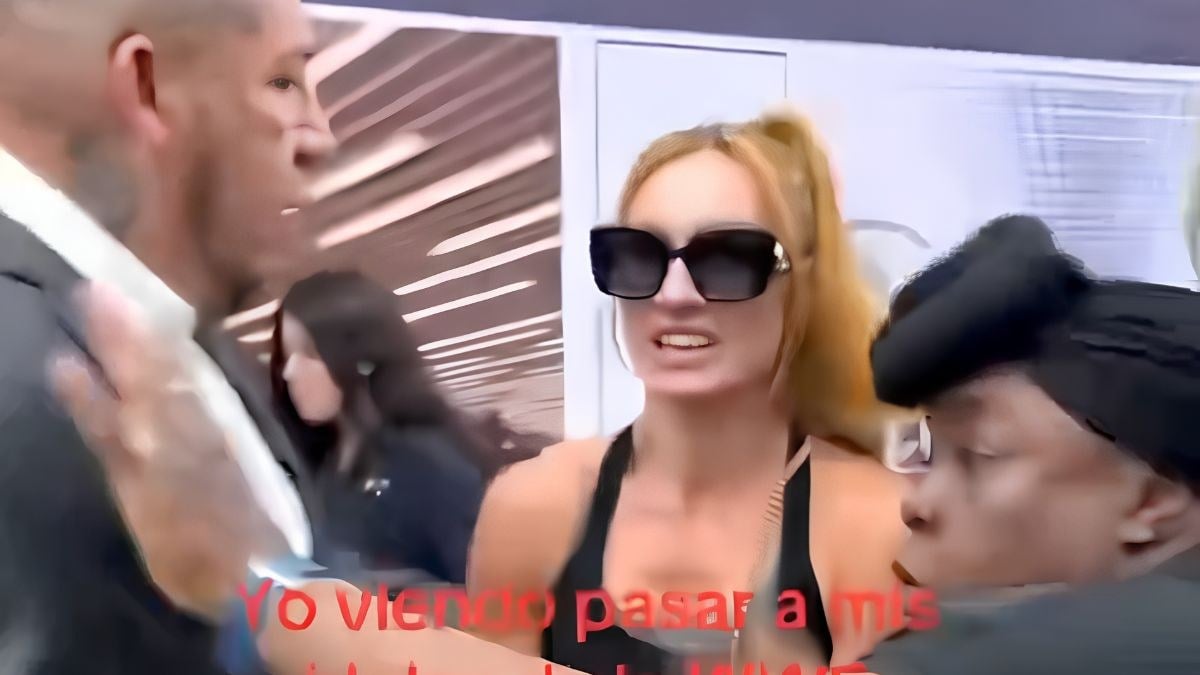 Becky Lynch Needed Security To Get Through Mexico Airport Mob