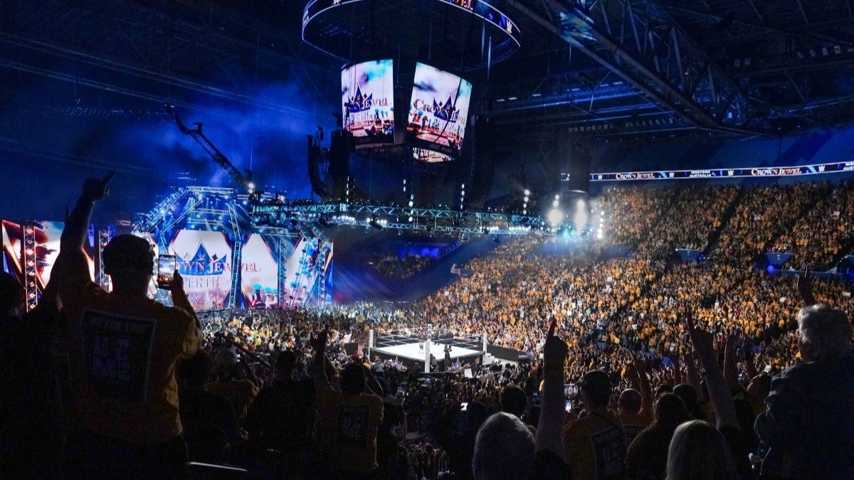 WWE Star Touts Longterm Takeover & Trolls Over Role In Contracts