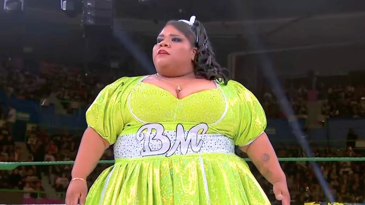 Big Mami Makes AAA Return, Attacks Karmen Petrovic | SEScoops