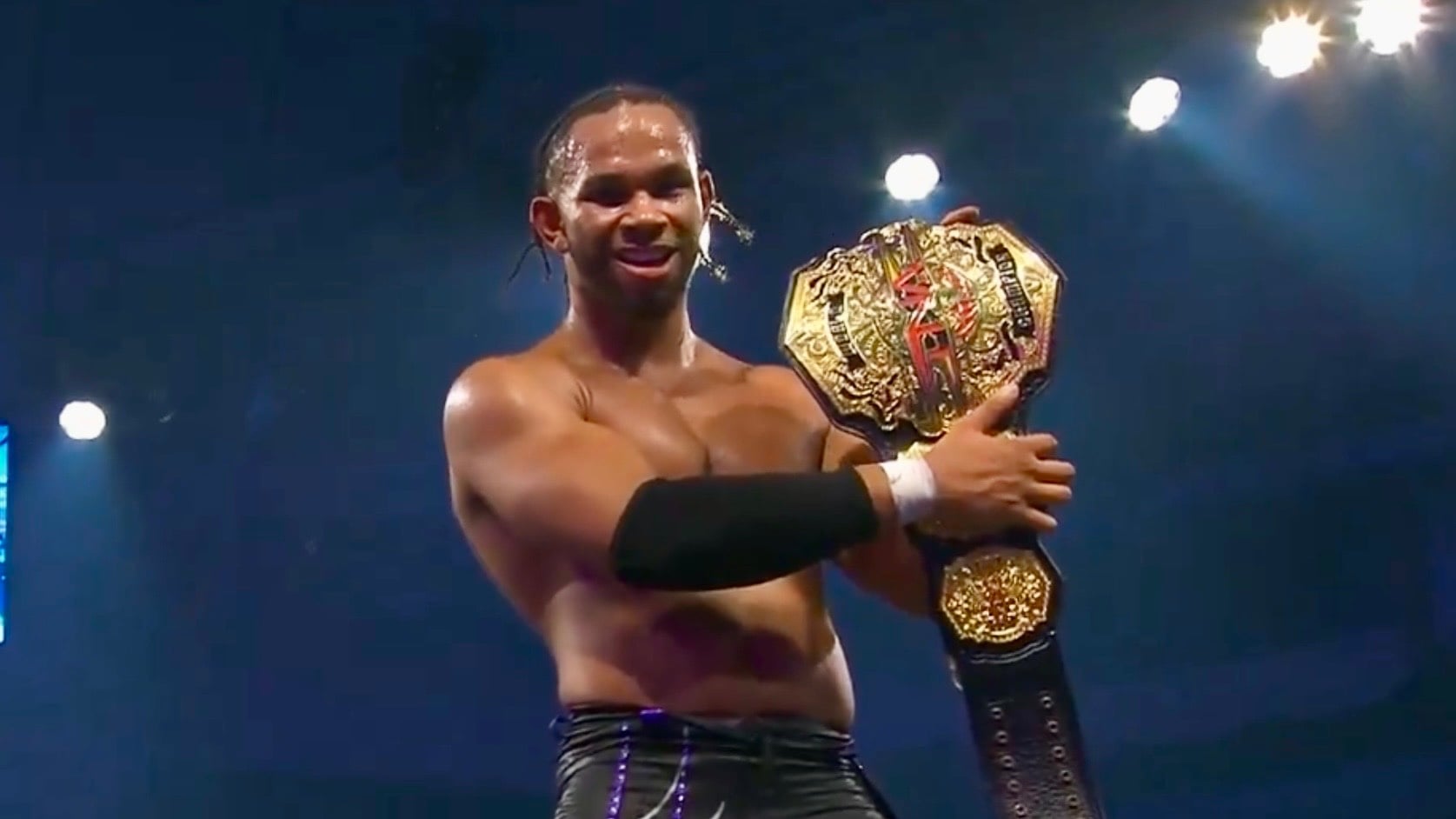 Leon Slater Becomes Youngest TNA World Champion In History